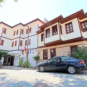 Karyatit Kaleici 3*, Antalya Turquie